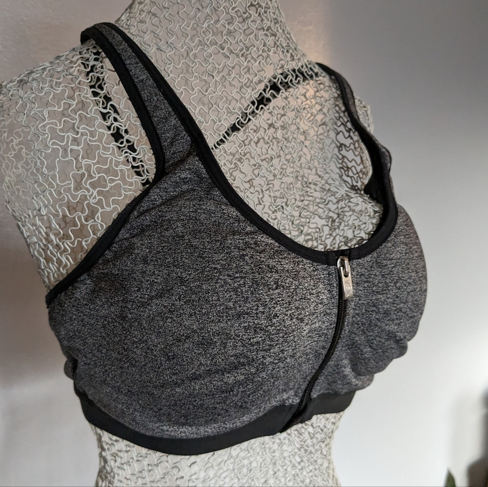Victoria Secret Original Knockout Sports Bra